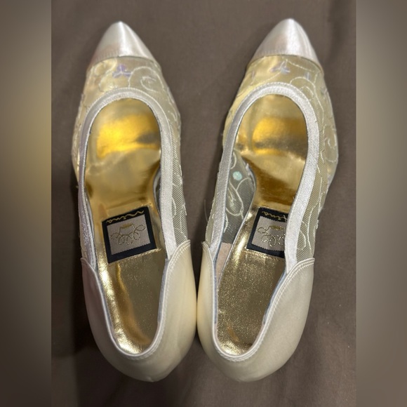 Nina Wedding shoes - beige in color - Picture 3 of 7